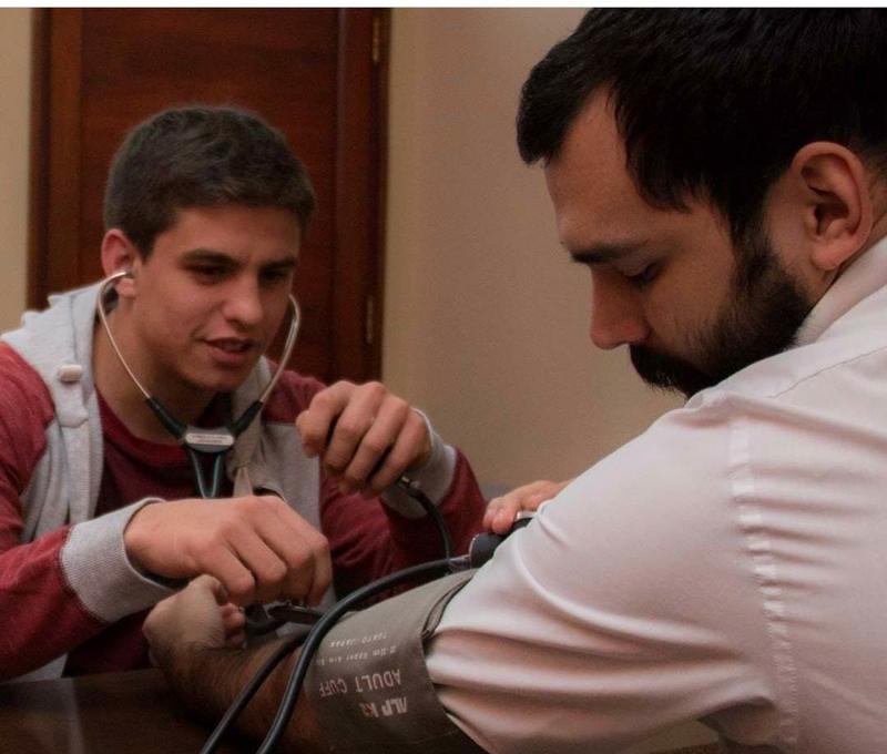 Práctica con tensiómetro